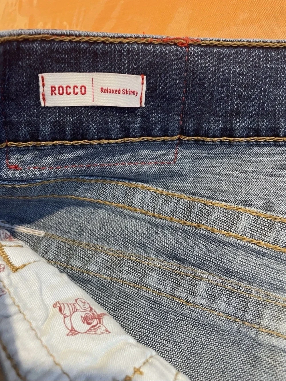 Y2K True Religion Jeans Rocco Relaxed Skinny Size 40 Blue Distressed Denim - Picture 9 of 14